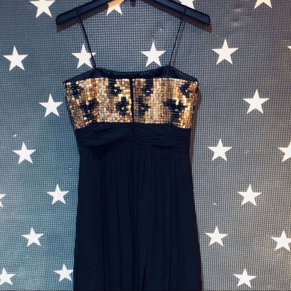 Badgely Mischka Gown. Sz 8. Black w/ gold sequins - Picture 4 of 7